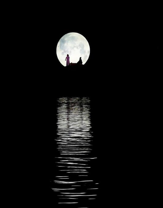 夜游崇阳溪 吴欣浩摄