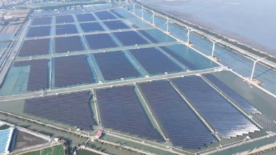 支持华润电力渔光互补项目