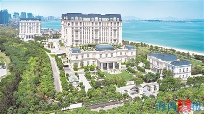 厦门特房波特曼七星湾酒店独特的法式风情吸引了不少市民游客前来打卡。