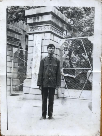 图为苏州协和药业创始人郑正华年轻时照片