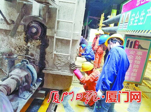 海沧重点项目春节期间不停工,图为施工现场。