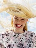 ELLE FANNINGASOS־