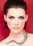 MAKE UP FOREVER޺&۷