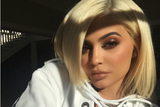 SelfieŮKylie Jennerļ С