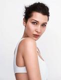 쳬ģBella HadidױǷELLE