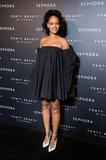 RihannaCALVIN KLEINȹױ