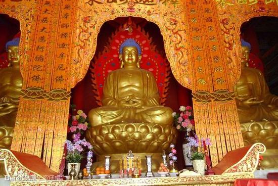 大雄宝殿因何得名 供奉的什么佛