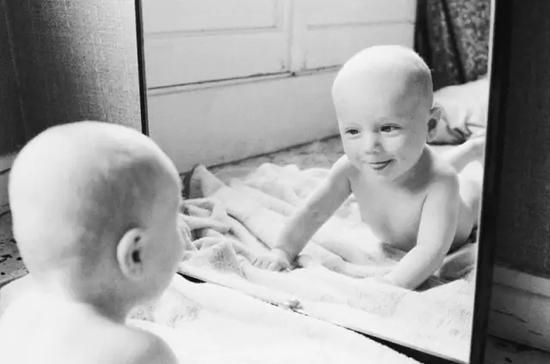 试着做自己情绪的观众