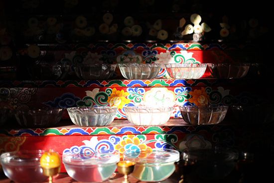 如何正确看待「烧高香」 - 妙莲风 - 妙莲风空间 强大的加持力来自巨大的虔诚心