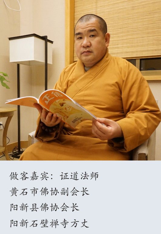 大家应该充实自己的生活，尽量避免把心思集中在手机上