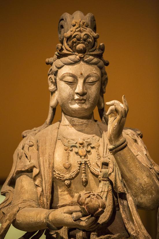 佛教历史上的菩萨性格是悲智双运,愿行勇猛,福慧齐修,慈悯一切。(摄影:海琳)