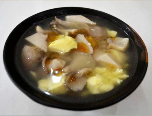 素食养生：菌菇豆腐汤
