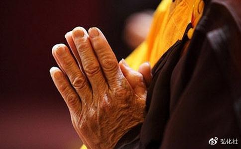 佛经教人常行忏悔，以期断尽无明，圆成佛道。（图片来源：弘化社）