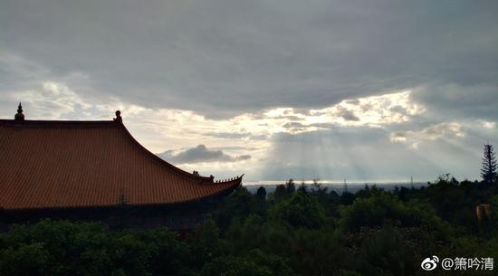 天堂地狱在自己心中