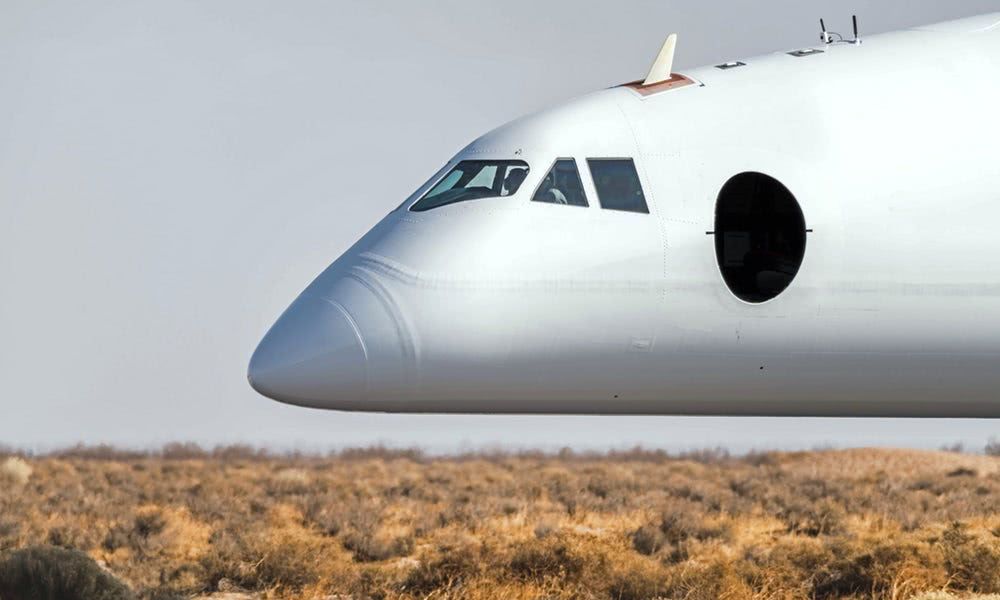 全球最大双体飞机已刷上标志,空中巨无霸何时