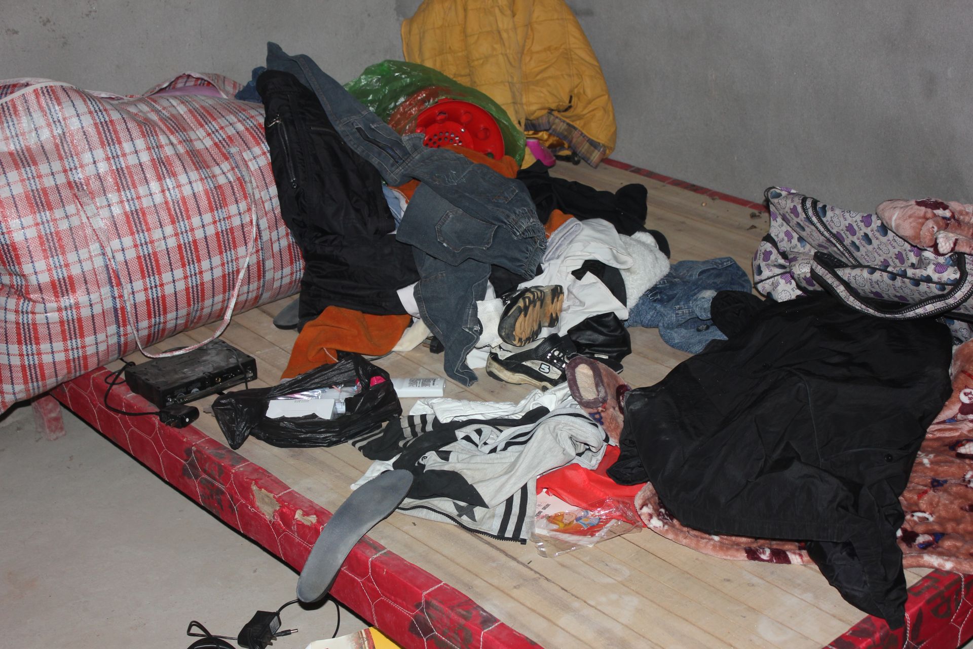 阳新三溪镇:这对亲兄弟感情真不一般!一起吸毒