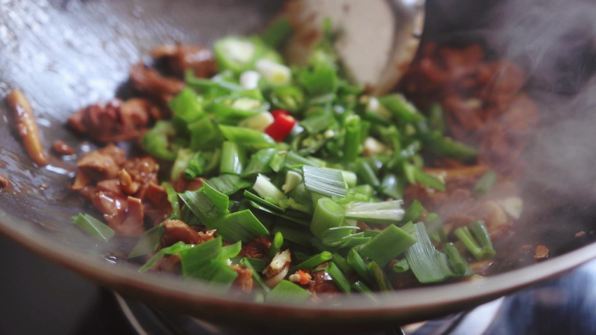 豆芽菜|它是“洗肠草”，清肠刮油又鲜美，过年炒一盘，跟大鱼大肉更配哟 虫草花