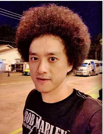 袁姗姗赵英俊恋情曝光, 曾被莫小棋预言2019年