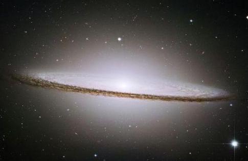 40亿光年外发现出现超星系团,天文学家无语了!