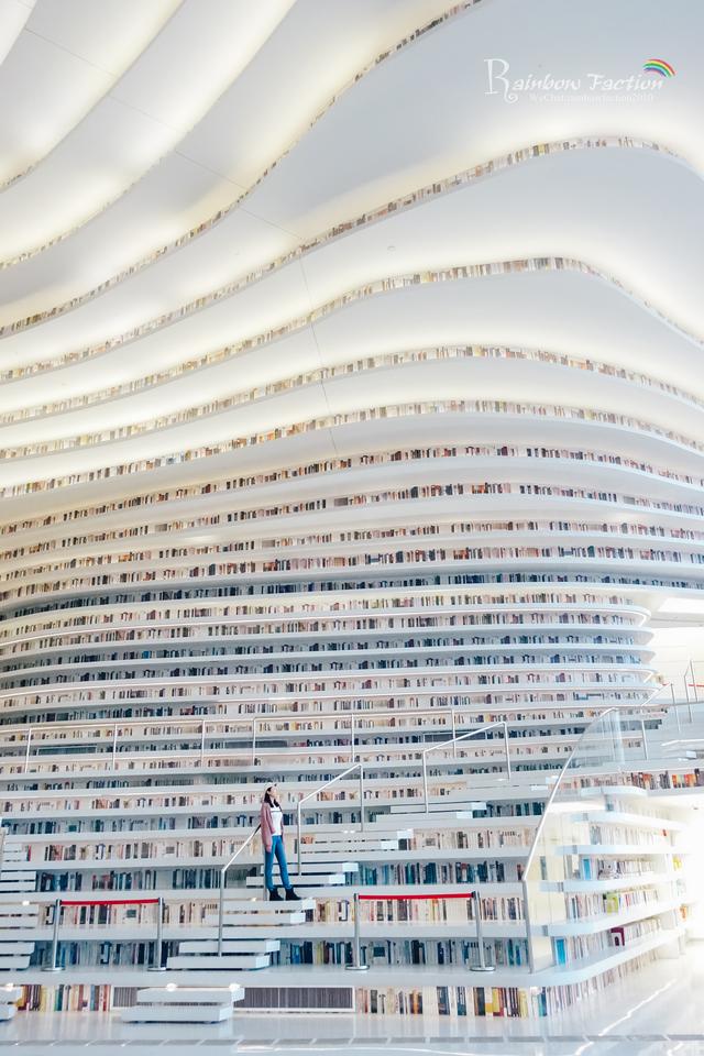 中国最美图书馆揭秘!天津网红圣地滨海图书馆归来