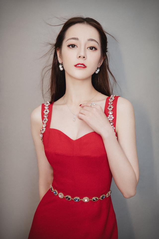 迪丽热巴不化妆的样子