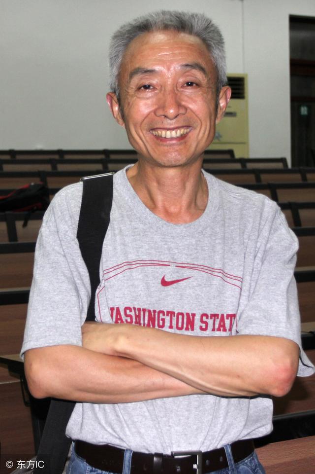 戴建业凭啥成为中国网红教授第一人?
