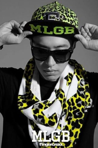 洁琼王思聪恋情?赵丽颖加盟李冰冰?潘玮柏李