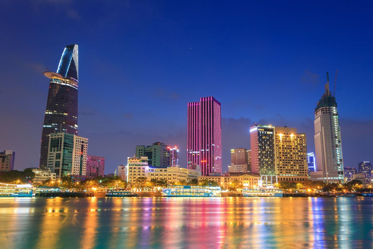 越南最发达的城市,地位等同于我国上海,到底发