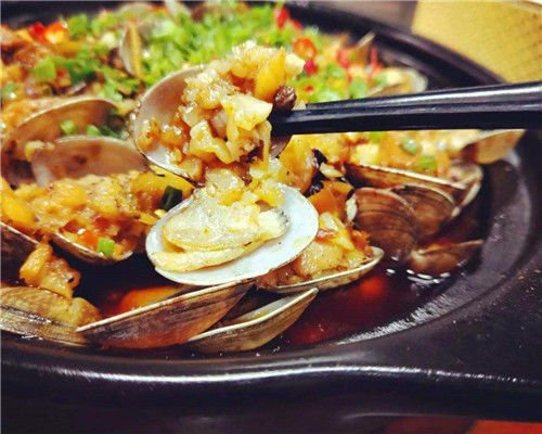 单身女孩微信二维码的社交密码,当代独立女性的数字名片