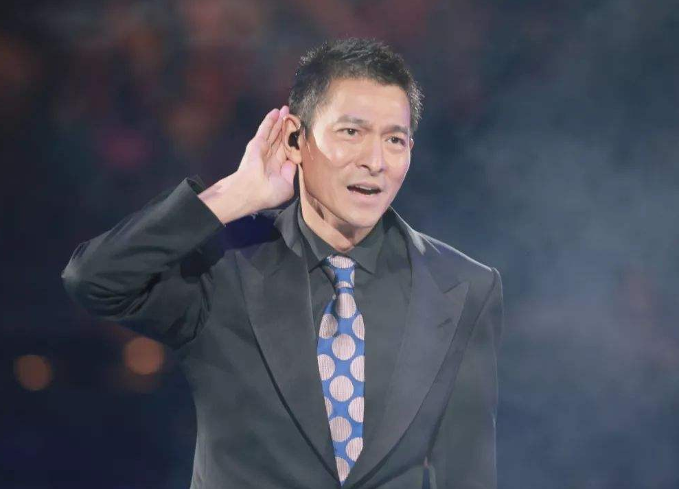 刘德华演唱会2005西安图片