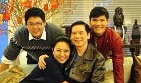 同为星二代的亲兄弟，一个继承了父母的高颜值，另外一个却尴尬了