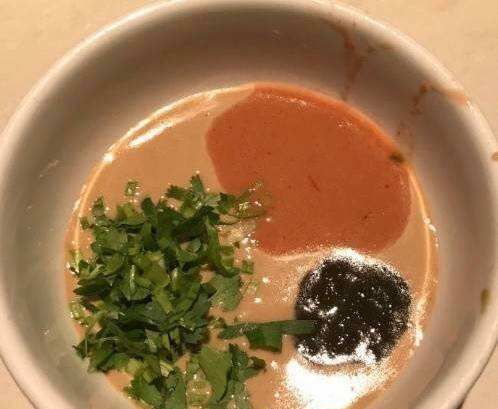 饺子蘸料怎么做最好吃?20年水饺店老板告诉你