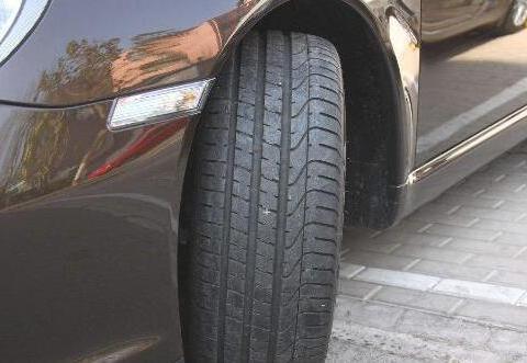 除非你是富豪，不然这4种东西没必要在4S店换原厂的，请互相告知