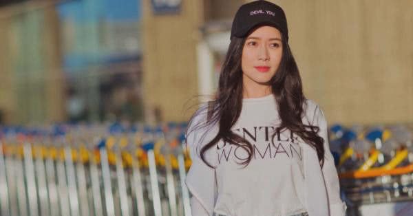 她对陆毅苦追四年被拒,老公狱中去世留下上百