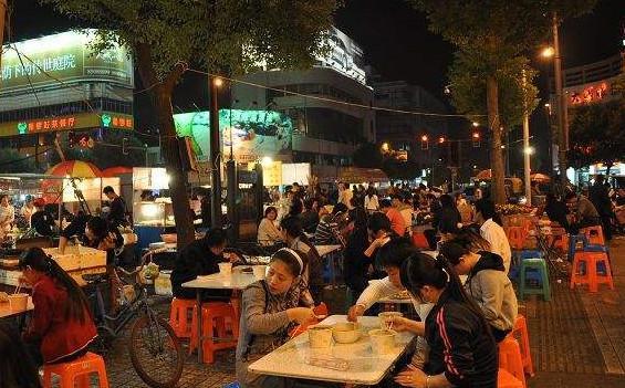 夜深了,是时候点一份夜宵了!盘点夜宵界的三大金牌夜宵! 夜深了,是时候点一份夜宵了!盘点夜宵界的三大金牌夜宵!