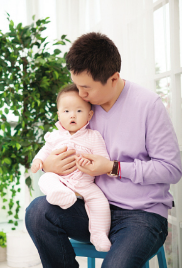 国乒女将李楠现状：丈夫大23岁，还是曾经恩师，她如今当乒乓教练