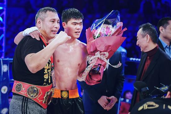 【亚运会】CCTV5+今日周三15:00直播 拳击1