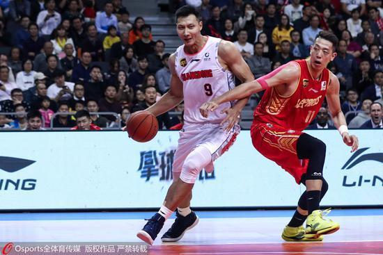 CBA中文网——中国男子篮球职业联赛赛程比分+球队数据+盘口分析CBA官方：赵睿因在社媒平台发表严重不当评论 停赛三场罚款5万