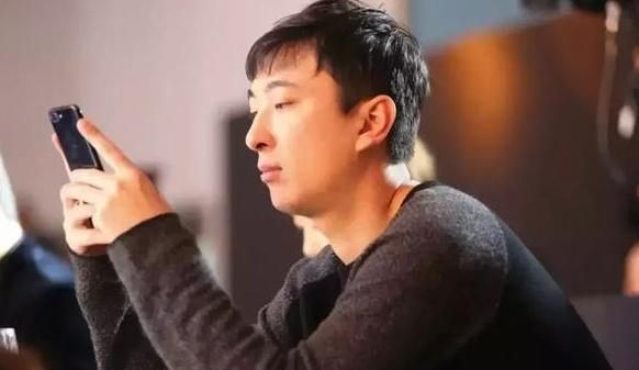 王思聪疑似被怼到删除微博,换头像