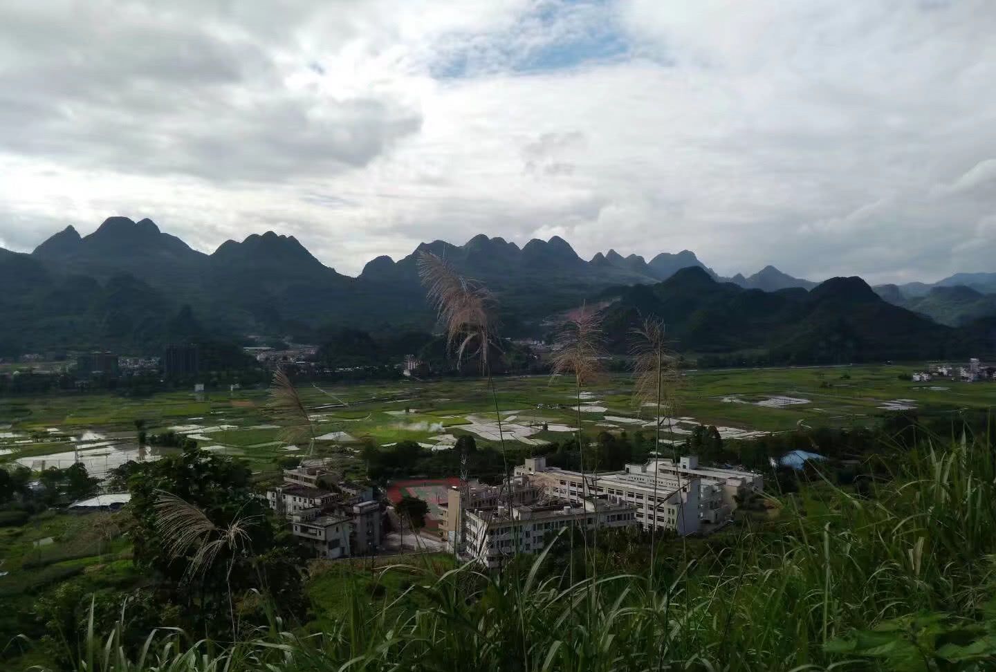 广东GDP倒数第一的县_广东gdp全国第一照片(2)