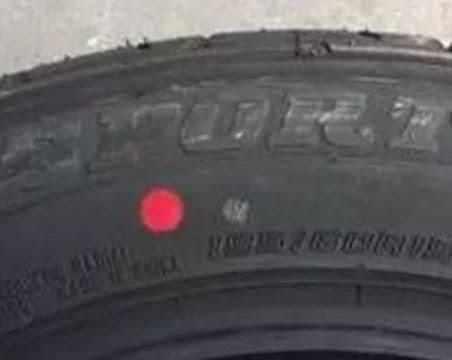 仔细看过轮胎吗？轮胎上“一黄一红”是啥意思？学会多开几年