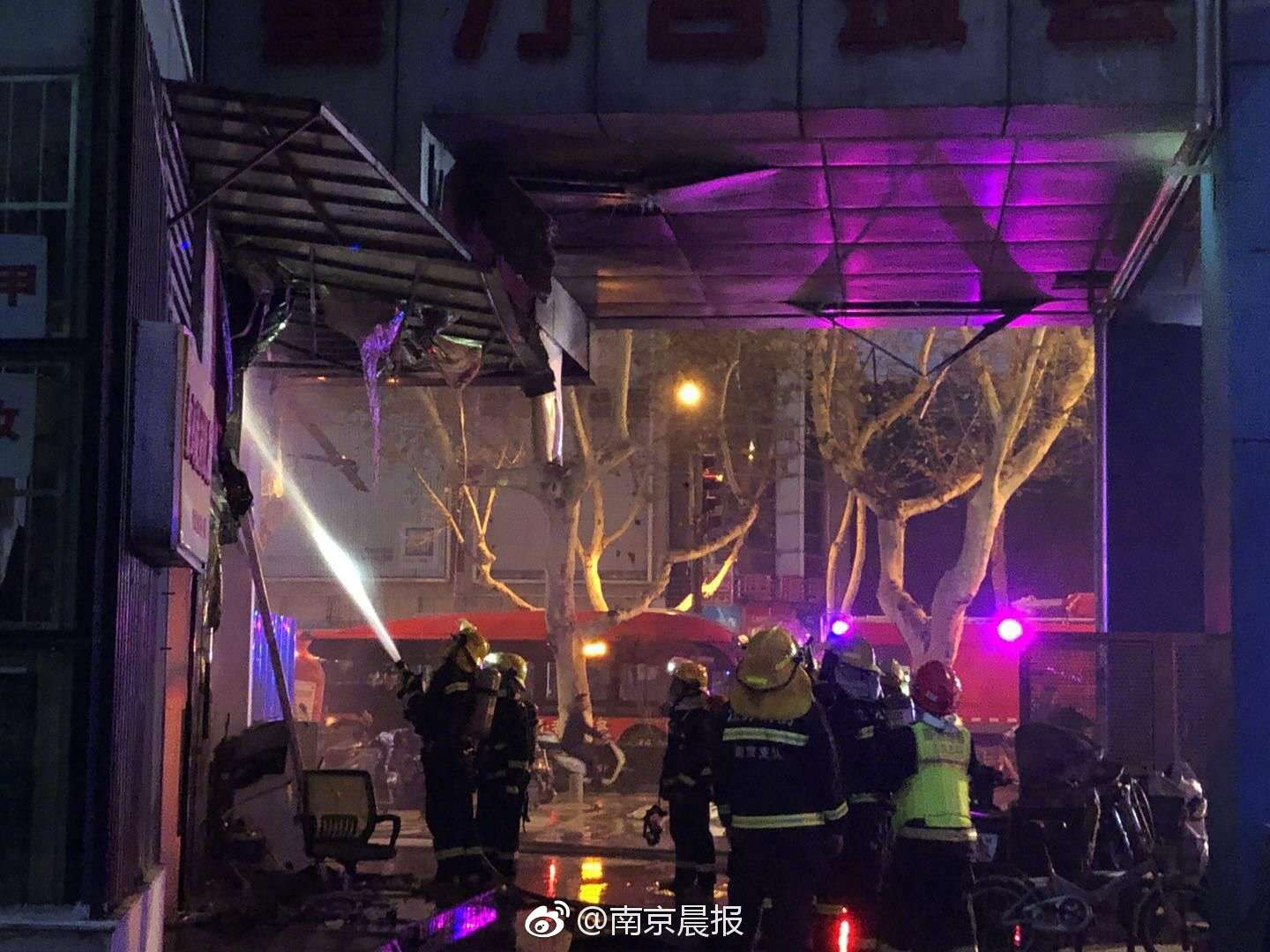 北京三里屯的这场快闪，怎么传来建筑工地的声音？