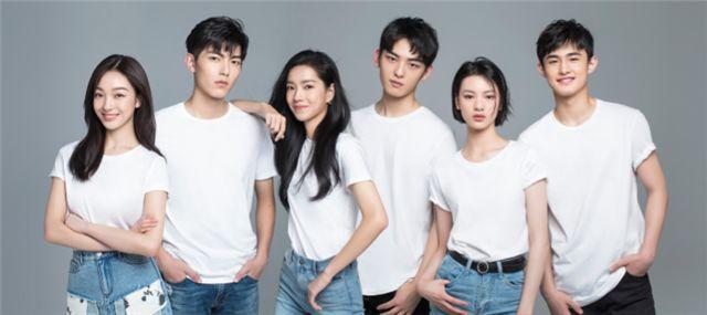 杨幂工作室又签新人, 撞脸刘昊然倪妮, 网友: 太