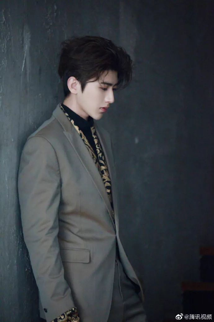 许志安出轨马国明女友?贾乃亮黄圣依约饭?胜