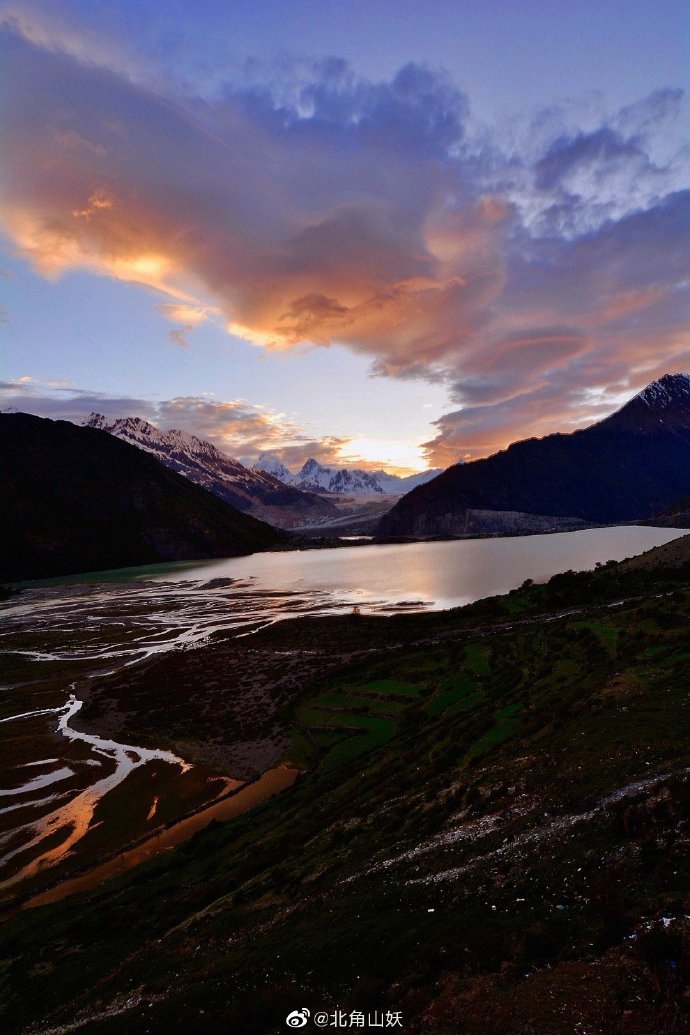  路過了美麗的雪山大河，開過了各種崎嶇公路，從林芝出發(fā)