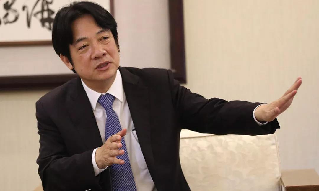 1554966439447949.jpg 赖清德被曝在记者会上公开叫板蔡英文。(图源:台媒)