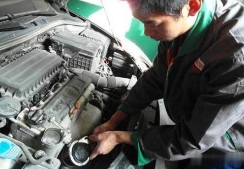 汽车做保养，要不要在车间盯着？老司机通过多年经验告诉你！