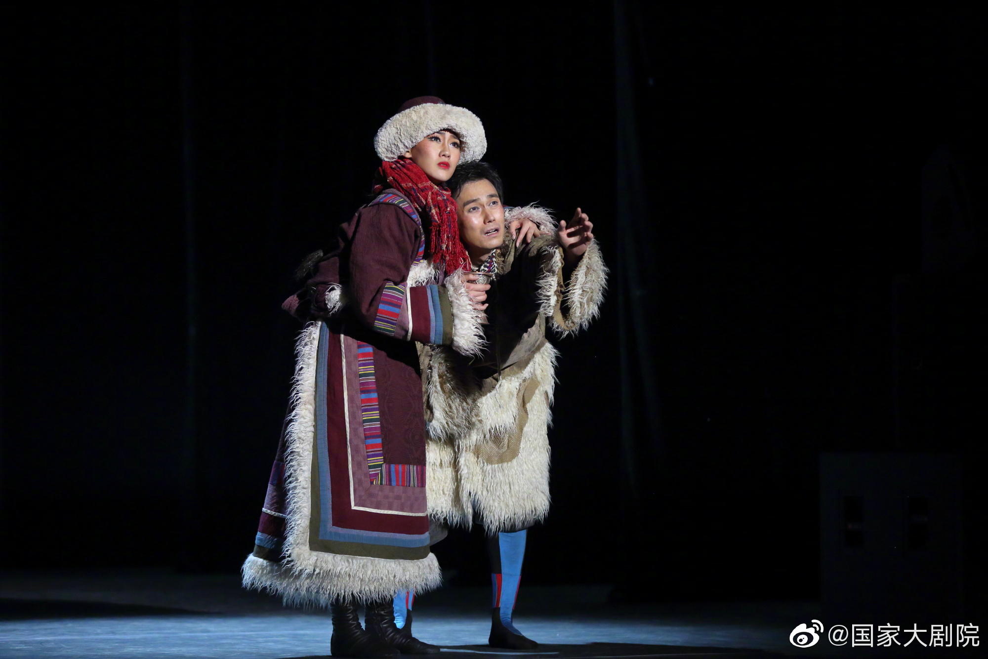 酒店打撲克什么梗 