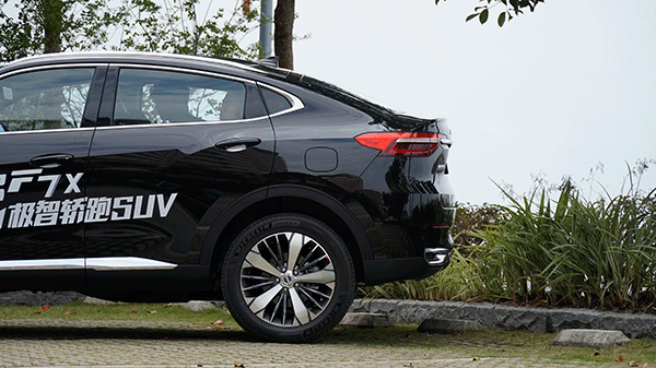 SUVר����һ���������ﱳ�Ĺ���F7X�ܷ�����˶�SUV�г���