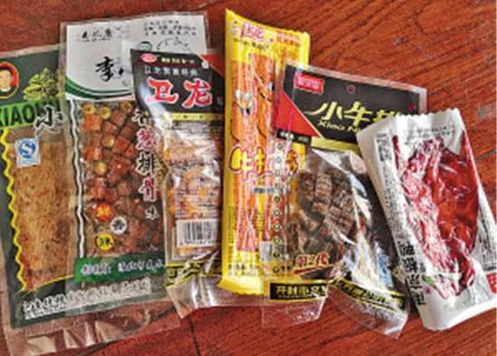 已经“退出舞台”4种辣条,周小玲上榜,最后一种00后没见过!